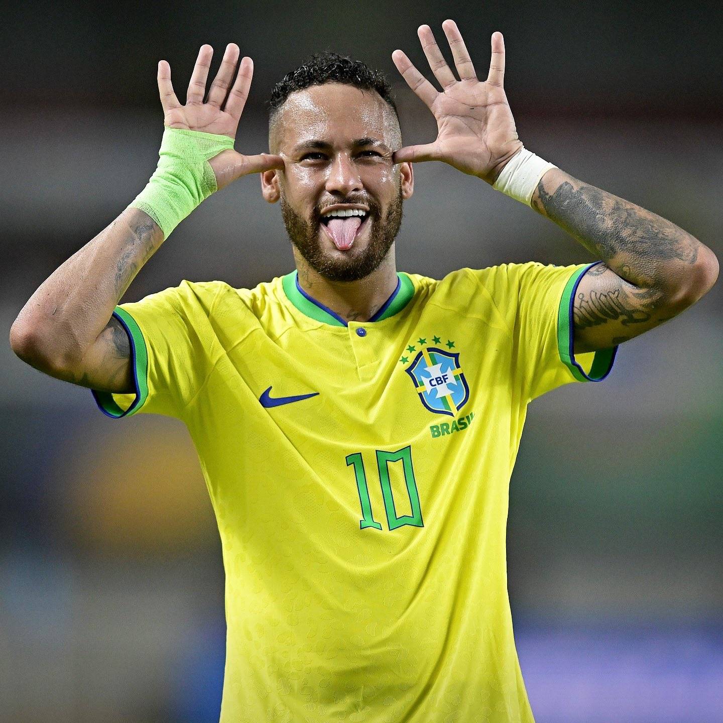 占据头条的 占据头条的