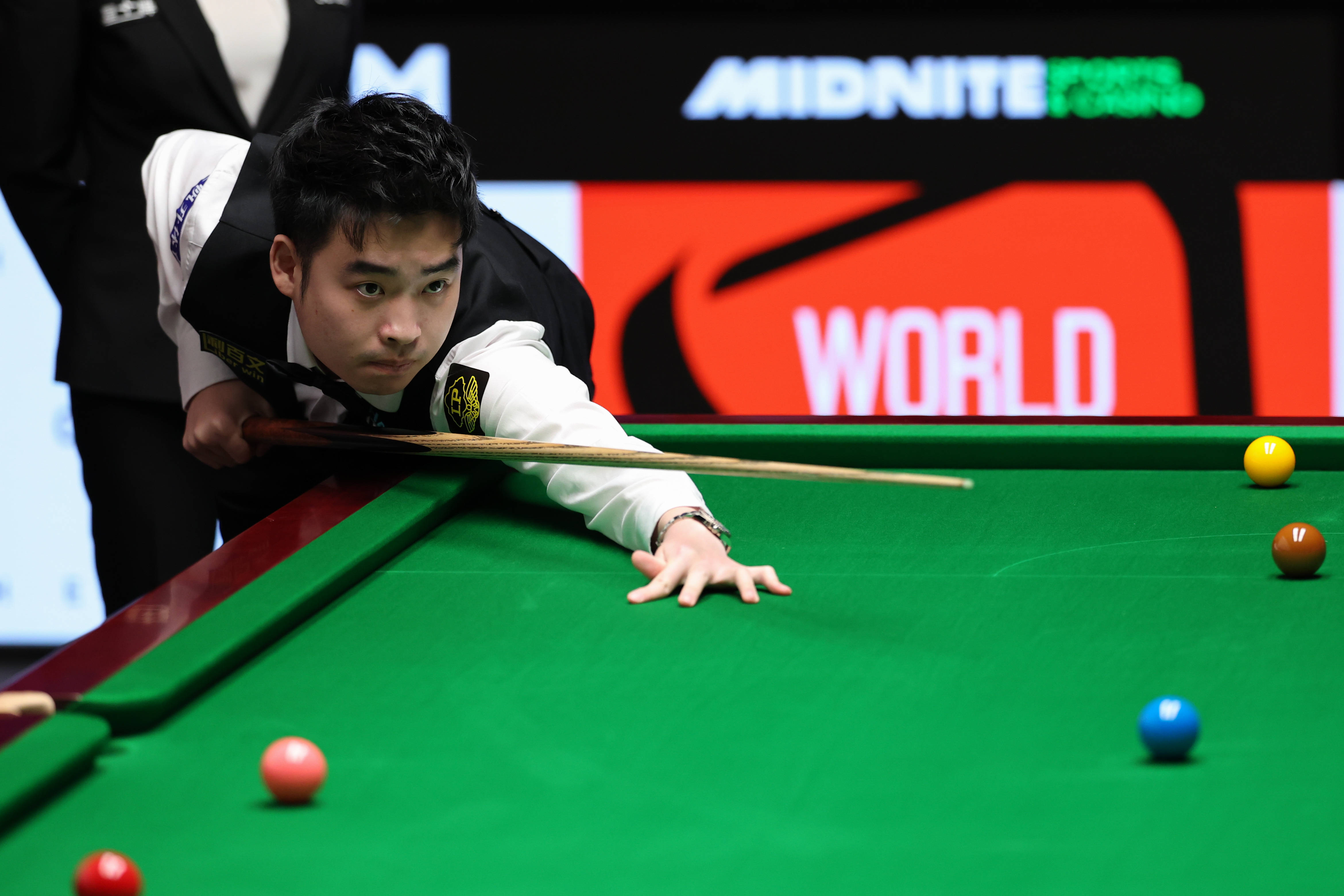 凭借全队高 凭借全队高