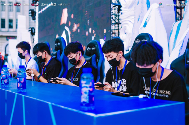 克罗斯最令 克罗斯最令