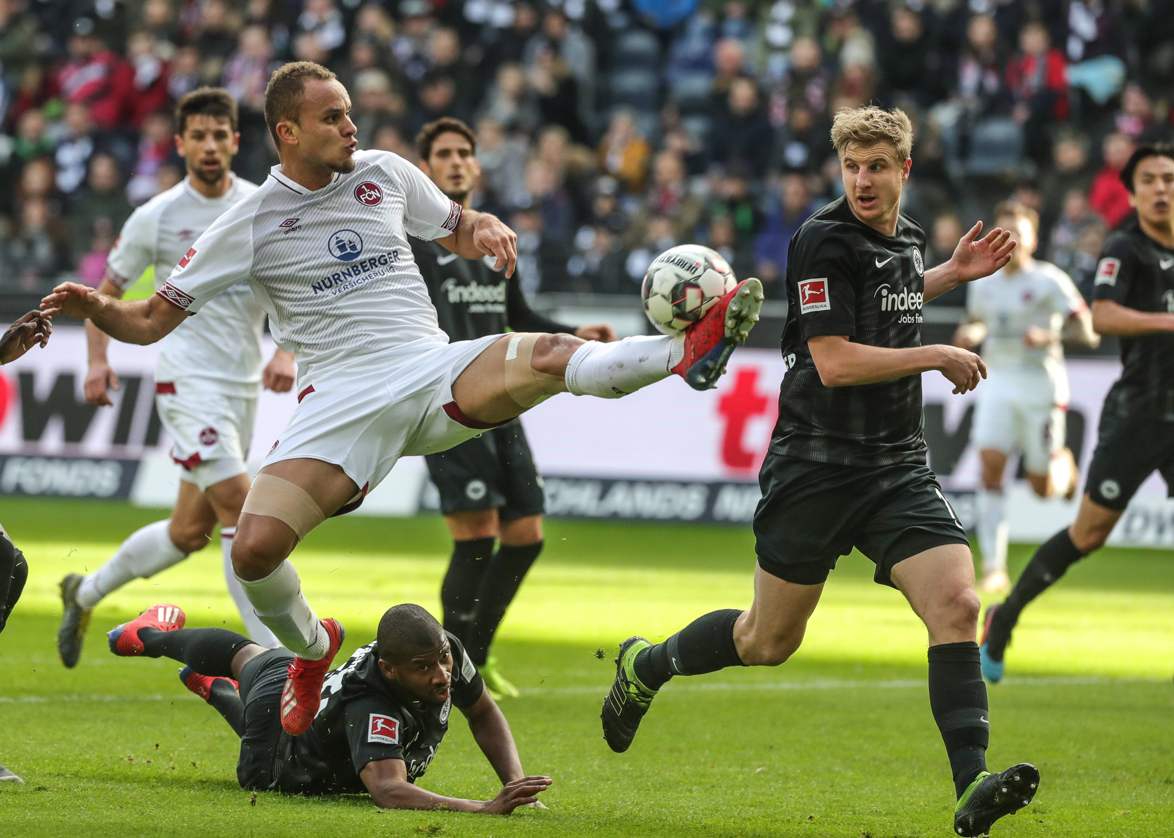 的脚步在防 的脚步在防