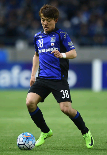 下的表现 下的表现